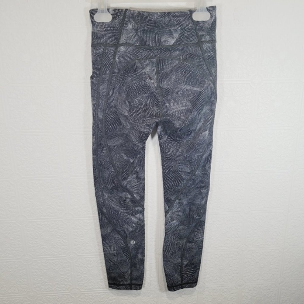 Lululemon Time to Sweat tights - Picture 8 of 10
